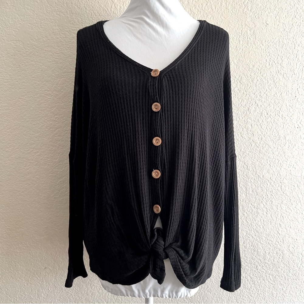Black Long sleeve waffle knot button, bow tie knot oversized Size Small top